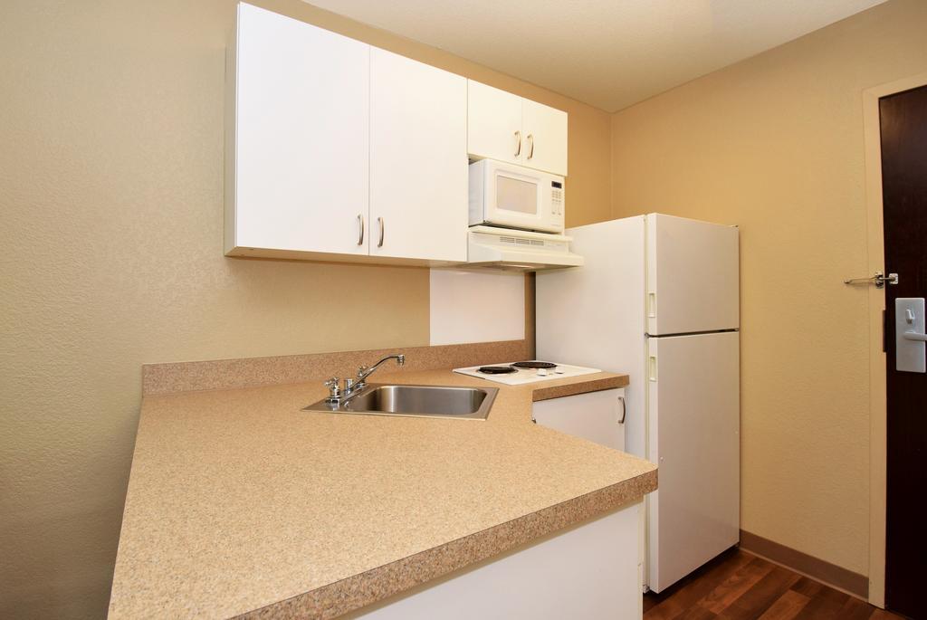 Extended Stay America Suites - Detroit - Canton Extérieur photo