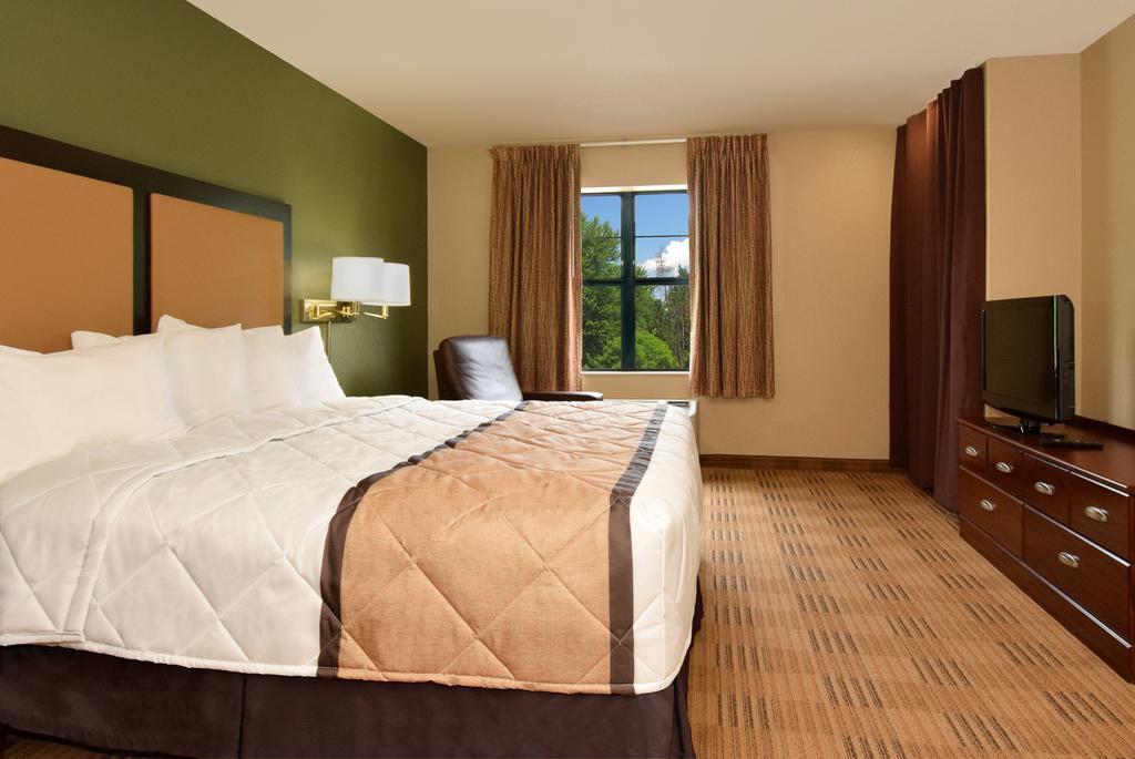 Extended Stay America Suites - Detroit - Canton Extérieur photo