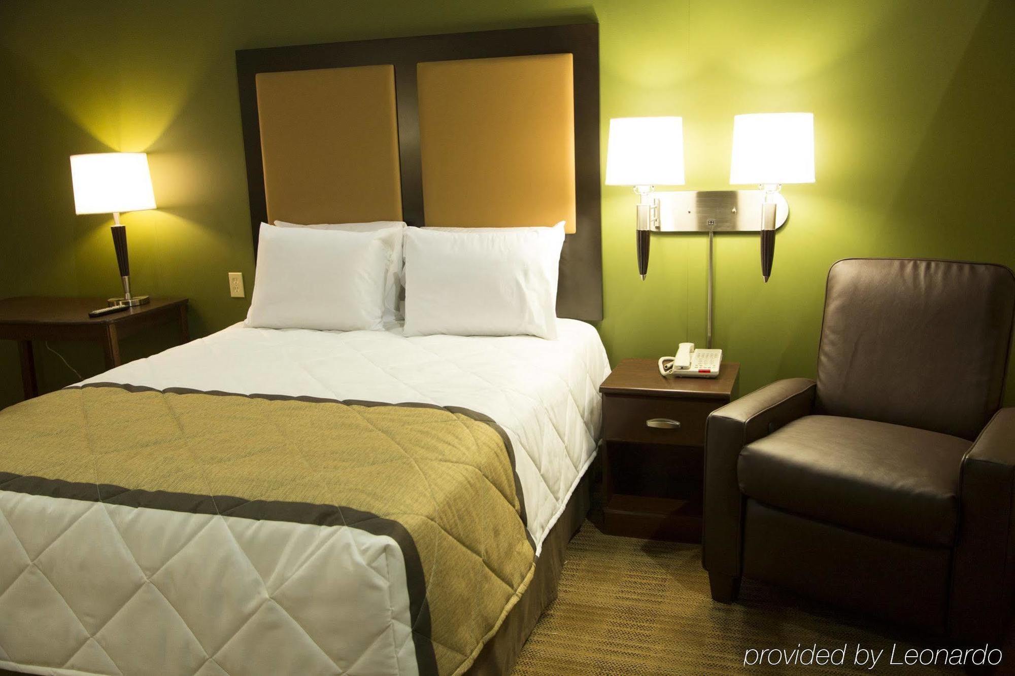 Extended Stay America Suites - Detroit - Canton Extérieur photo